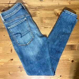 American Eagle Outfitters Blue Super Stretch Jeans High Rise Jeggings size 6